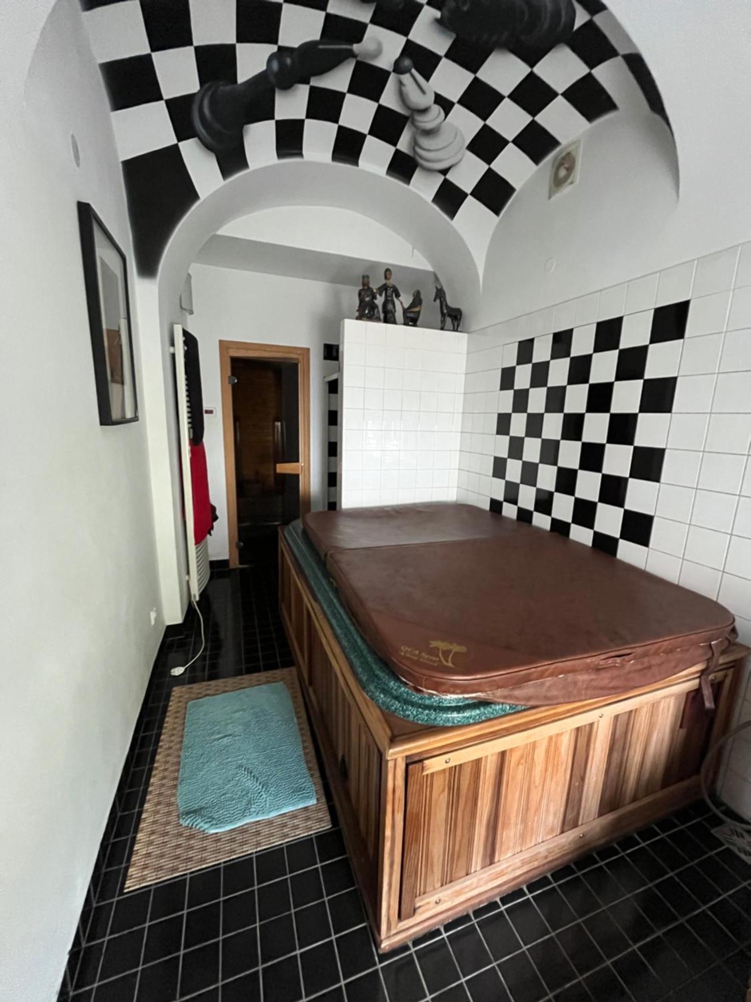 Rast House *