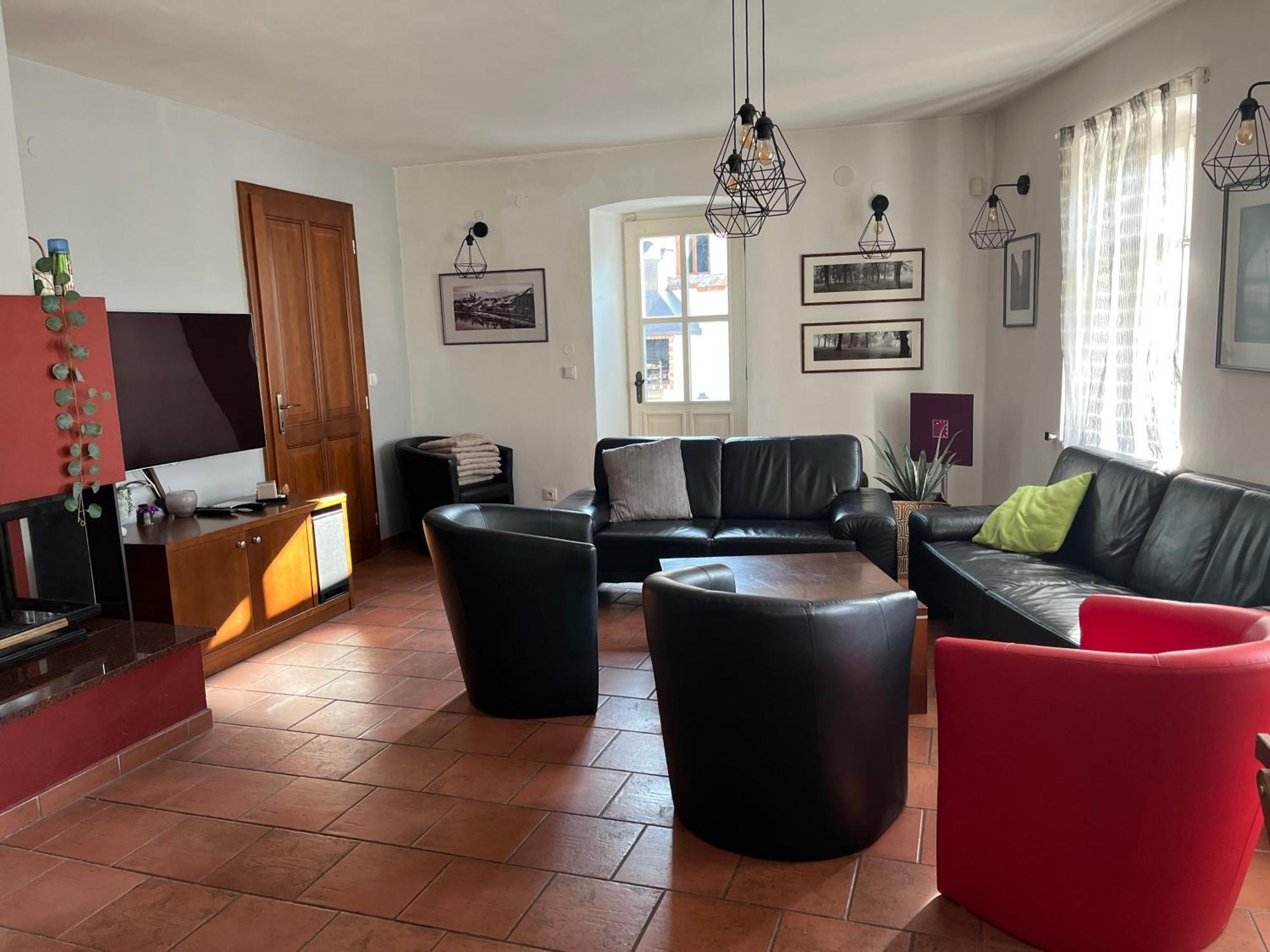 Rast House Тршебич
